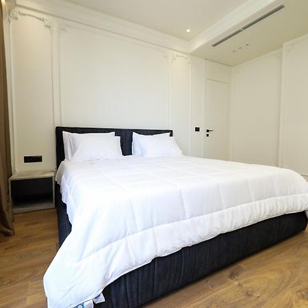 Hotel Adore Wlora Zewnętrze zdjęcie