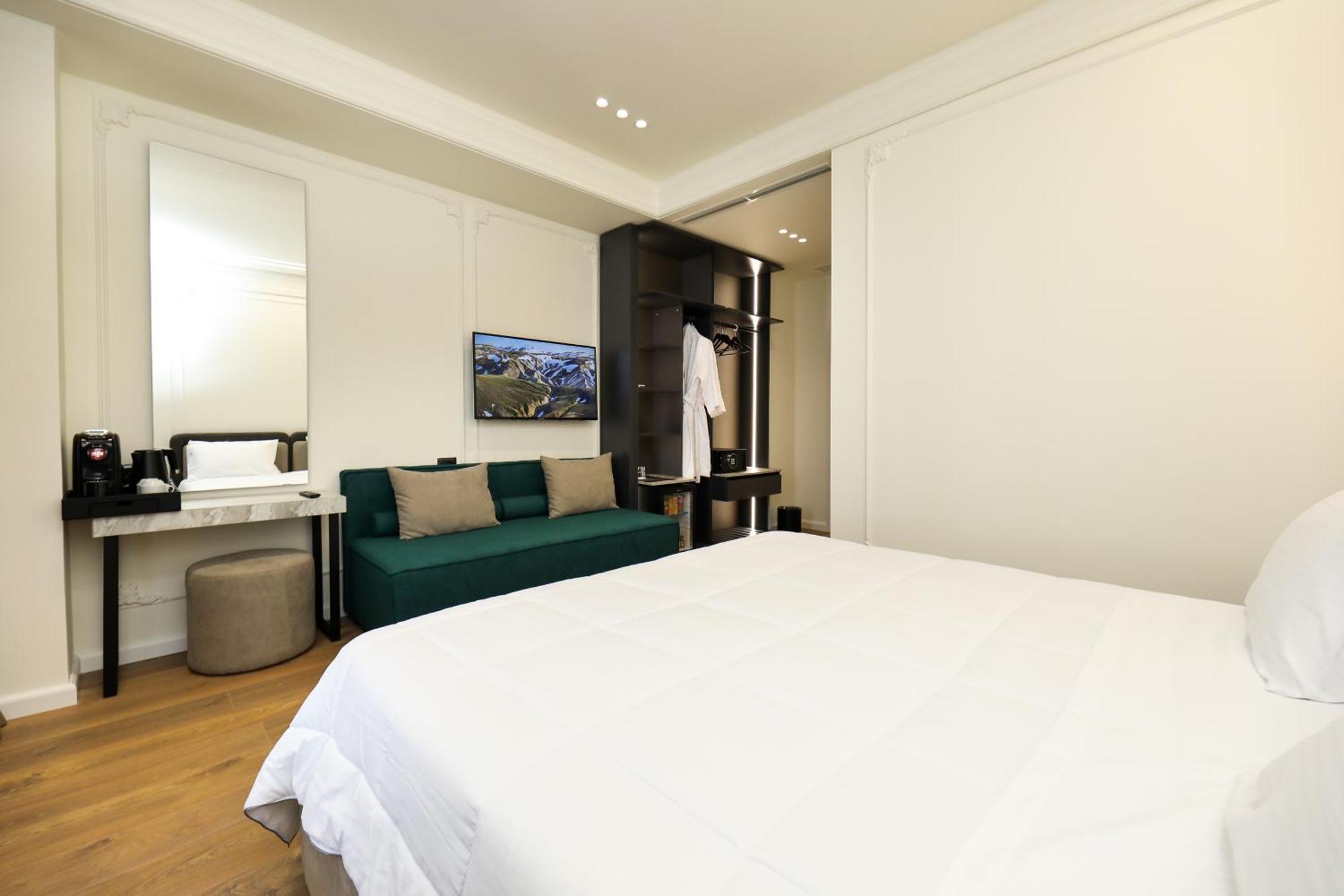 Hotel Adore Wlora Zewnętrze zdjęcie