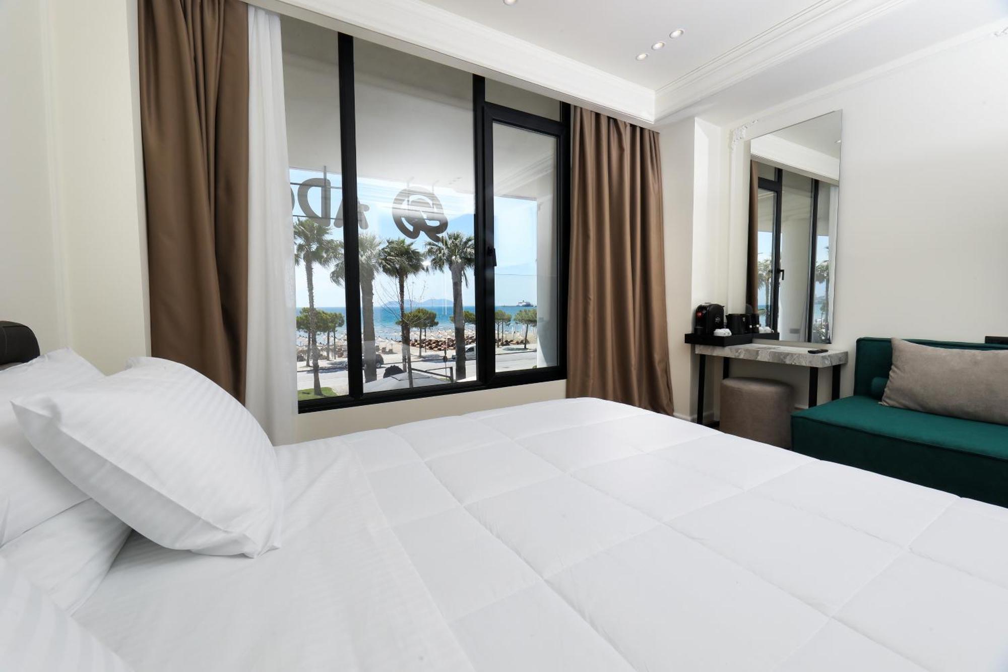 Hotel Adore Wlora Zewnętrze zdjęcie