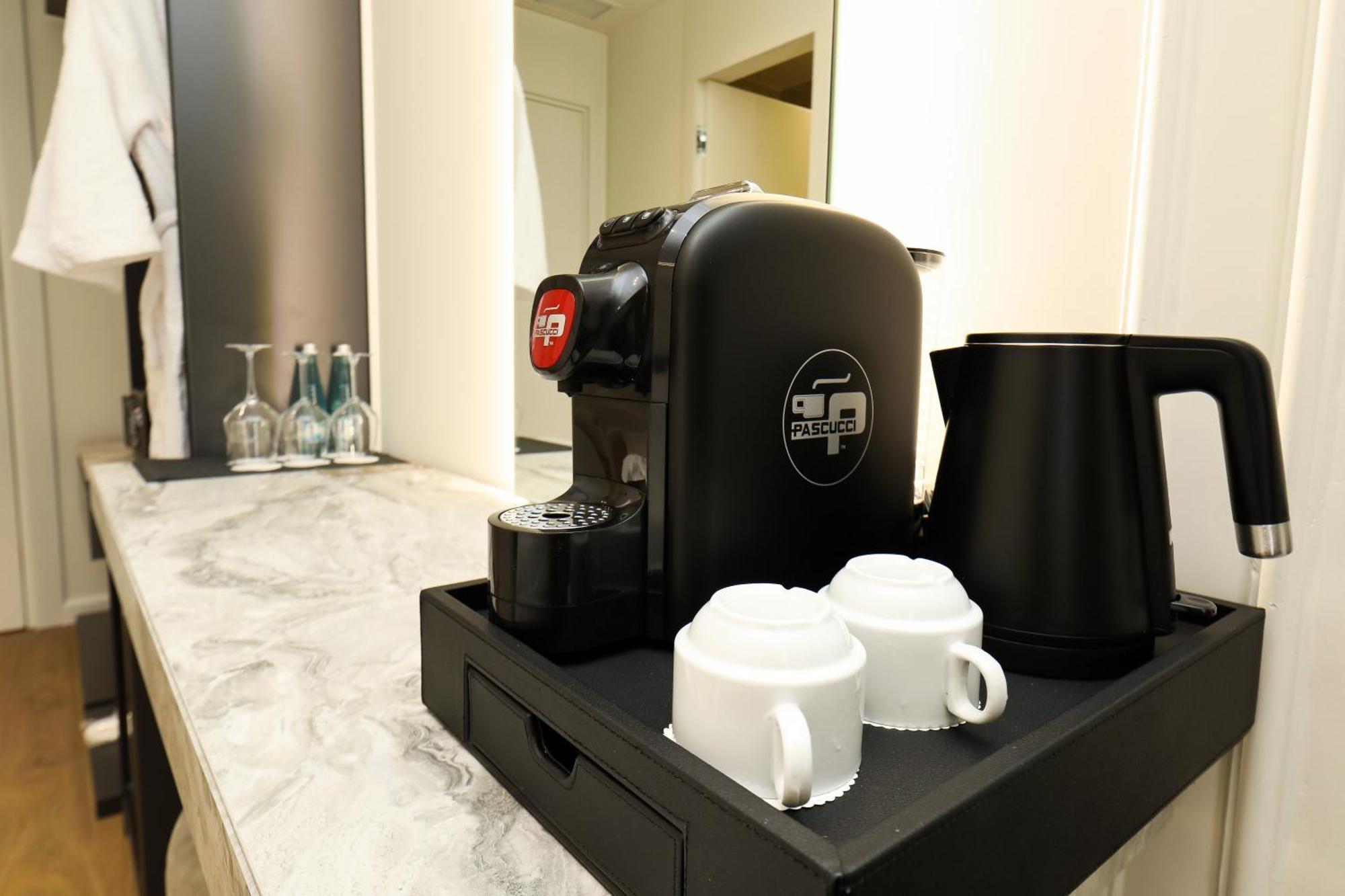 Hotel Adore Wlora Zewnętrze zdjęcie